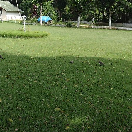 Ilhabela Tênis Clube Extérieur photo